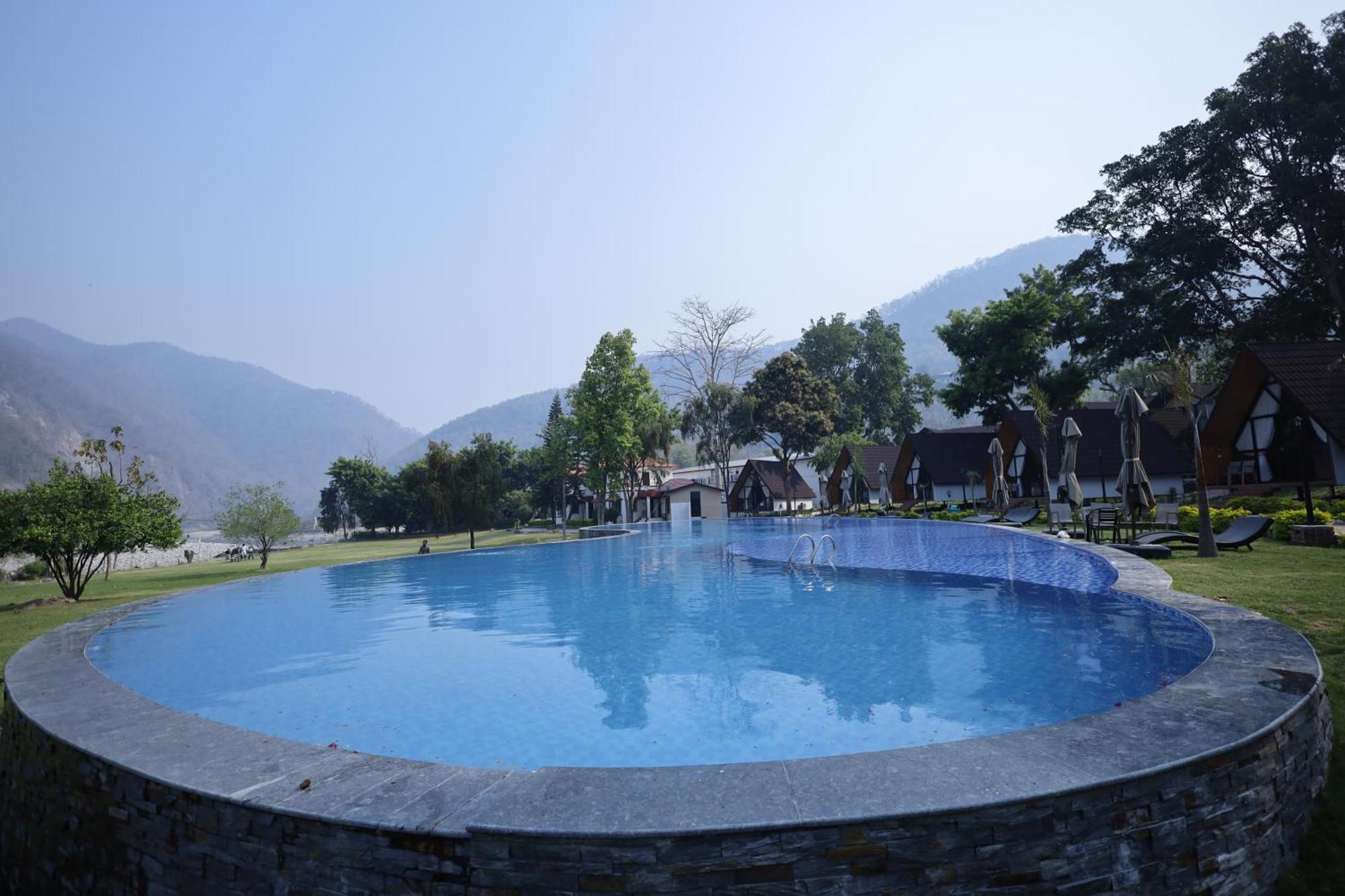 Welcomheritage Tarangi Ramganga Resort Marchula Exterior foto