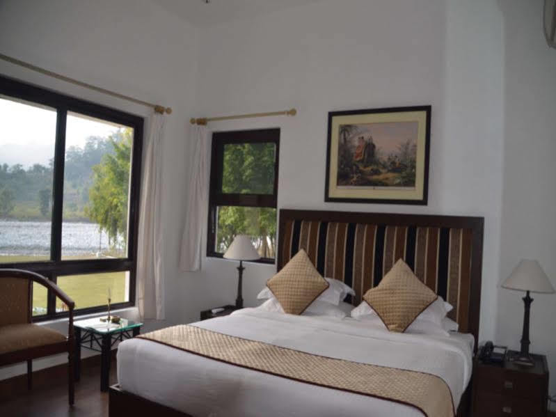 Welcomheritage Tarangi Ramganga Resort, Corbett Marchula Exterior foto